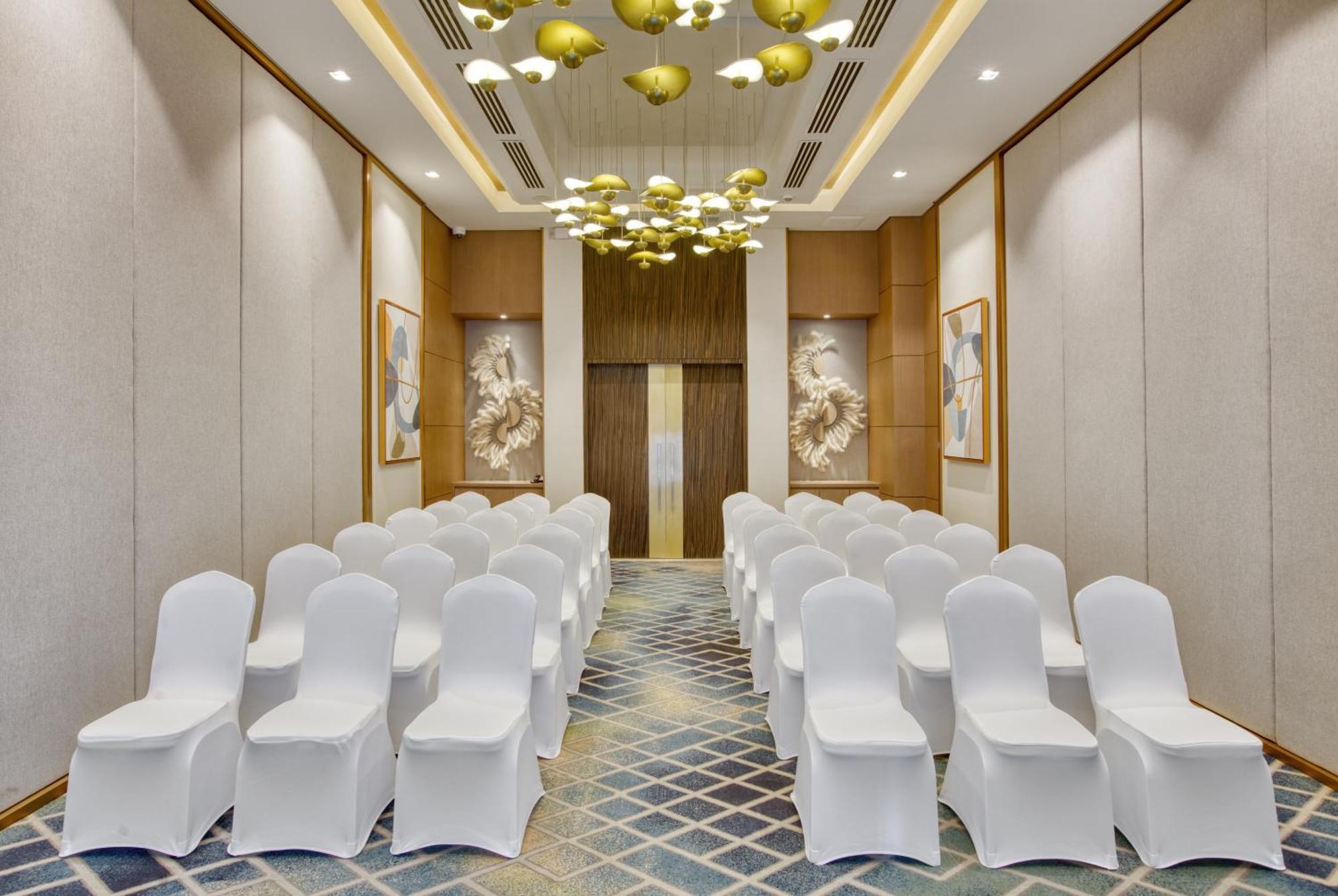 Belmont Hotel Mactan มักตัน ภายนอก รูปภาพ